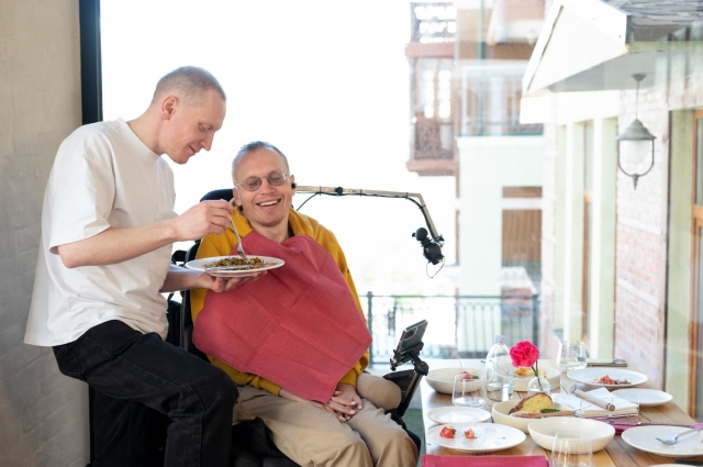 Top 5 Benefits of Having a Support Worker at Home
