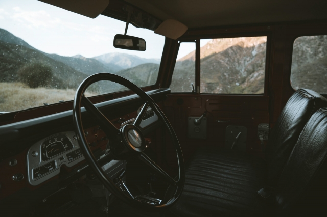 Why Van Rentals Are Perfect for Weekend Getaways
