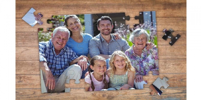 Jigsaw Puzzles and Dementia: Therapeutic Games for Adults 