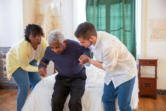 How to Create a Safe Home Environment for Elderly Relatives