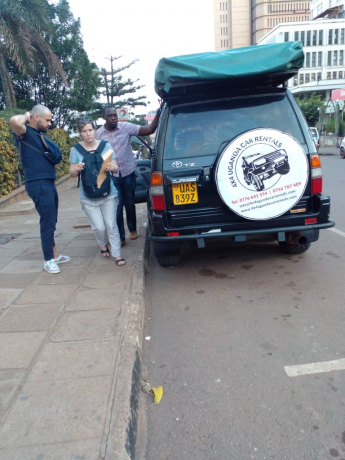 How Much Does a Self-Drive Safari Cost? Breaking Down the Budget