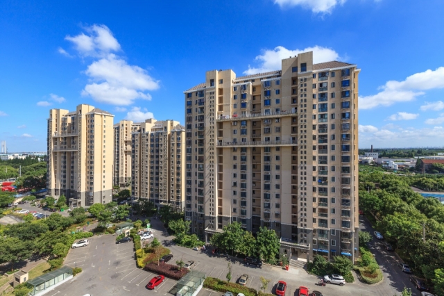 Adani Belrosa Ahmedabad – Premium Residences in Shantigram