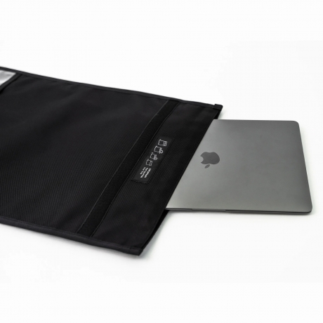 Security Pouches: The Modern Solution to Protect Your Privacy