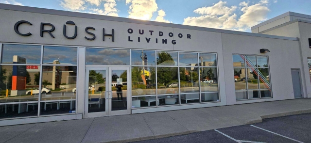 How Commercial Building Signs Drive Foot Traffic and Brand Recognition