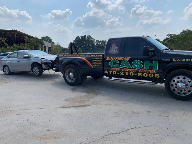 Why Do People Choose Money for Junk Cars Over Trade-In Offers?