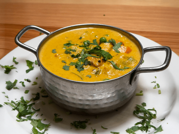 A Deep Dive into Heat & Flavor at The Best Indian Restaurant in Orlando FL 