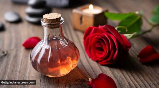 Benefits Of Using Rose Water