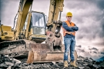 How to Choose the Right Excavating Contractor