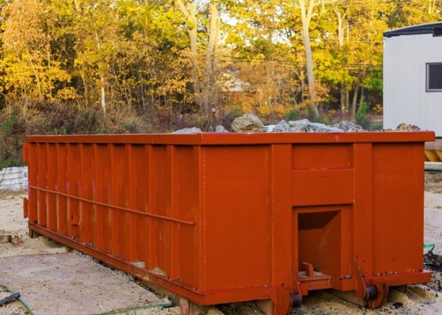 Junk Removal vs Dumpster Rental: Which Is Right for Your Project?