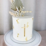 Celebrate Life’s Special Moments With Personalised Cake Toppers