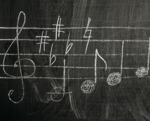 Step-by-Step Online Guitar Lessons for Beginners That Actually Work!