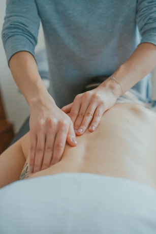 How to Find Affordable and Effective Manual Therapy in Sussex