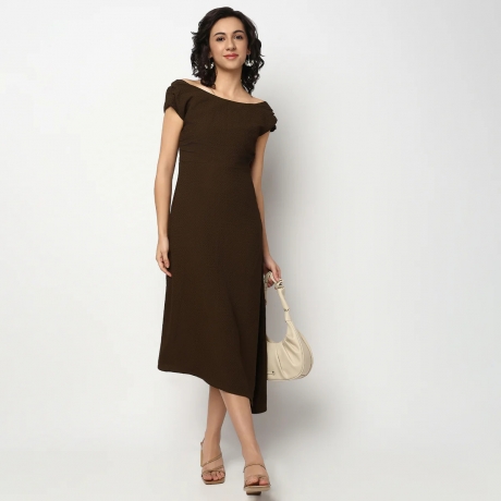Western Dresses for Women That Balance Comfort, Elegance, and Everyday Style
