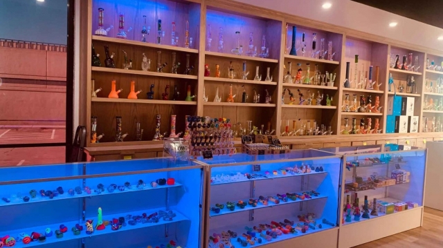 Hidden Treasures: The Best Kept Secrets of Head Shops in Richardson, Texas