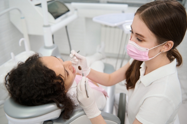 How Wisdom Tooth Extraction Can Improve Your Oral Health