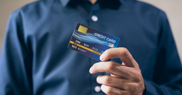 Why Do Some People Prefer Credit Card Cashing Over Bank Loans