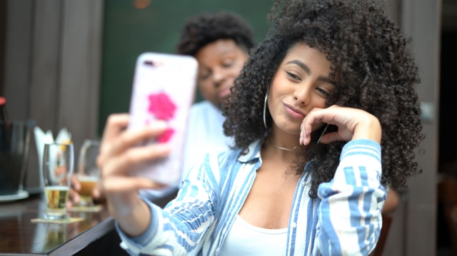 Top Indicators for Black Chat Line Partners about Harmonious Connection