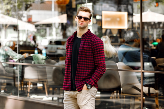 The Ultimate Guide to Choosing the Perfect Mens Flannel Shirt for Style and Comfort
