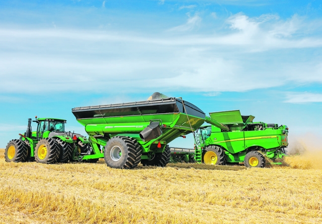 Revolutionizing Agriculture: Faulhaber Drives Smart Farm Machinery