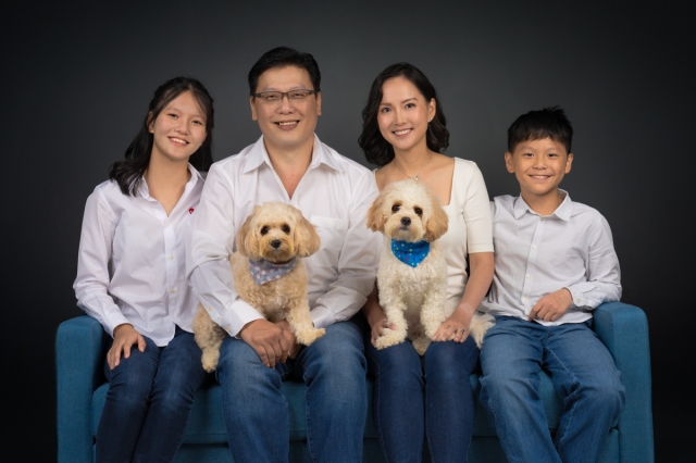 Where Can You Find the Best Family Photo Studio in Singapore?