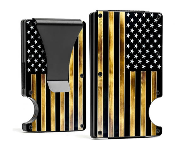 The Rise of the Clip Wallet: Why This Minimalist Essential Is Redefining Everyday Carry