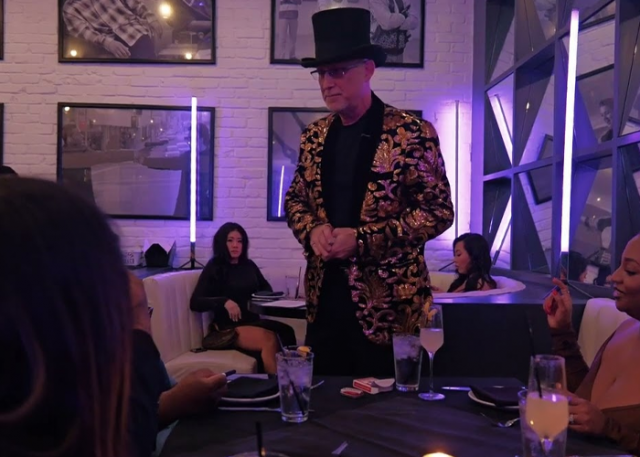 What Makes Magic the Perfect Choice for Party Entertainment?