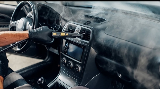 Struggling with Messy Car Interiors? Can Deep Interior Cleaning Help?