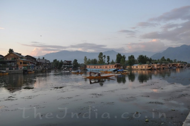 Enchanting Kashmir: A Paradise for Every Traveler's Soul