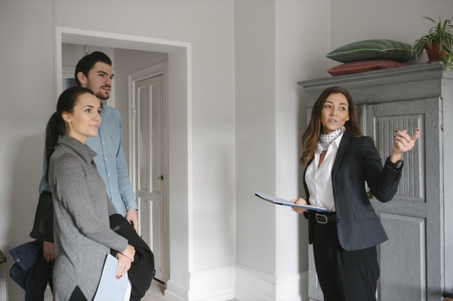 10 Questions to Ask When Interviewing Potential Real Estate Agents