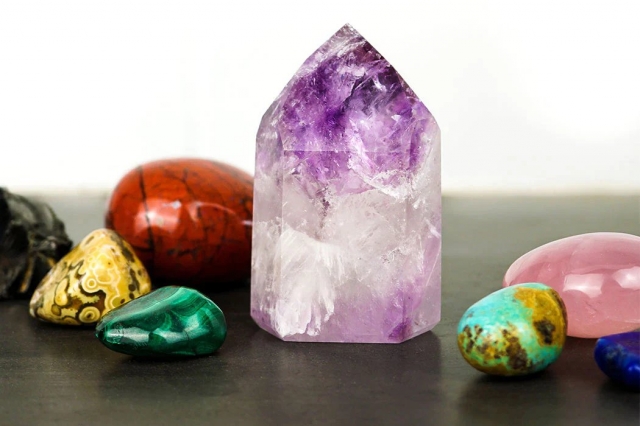 Healing Crystals: A Comprehensive Guide to Harnessing their Natural Power