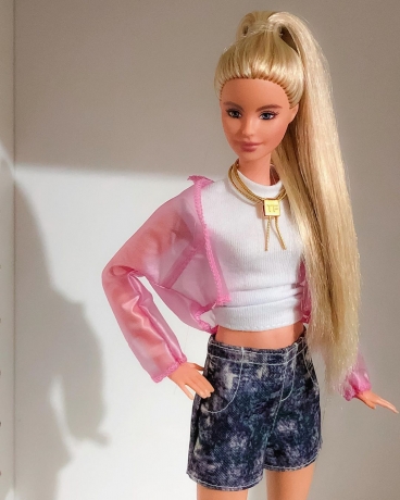 The Enchanting World of Girls Life Dolls: A Perfect Companion for Every Child