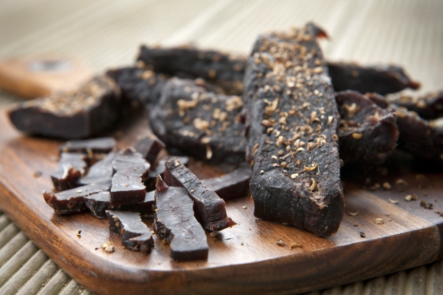 Biltong vs. Jerky: Making the Right Choice When Shopping Online