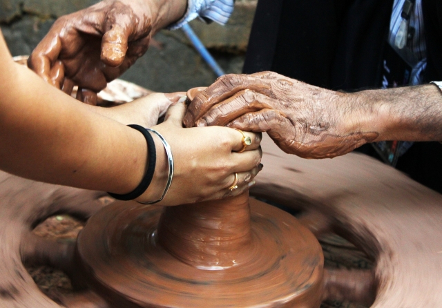 5 Things You Didn’t Know About Glass Pottery