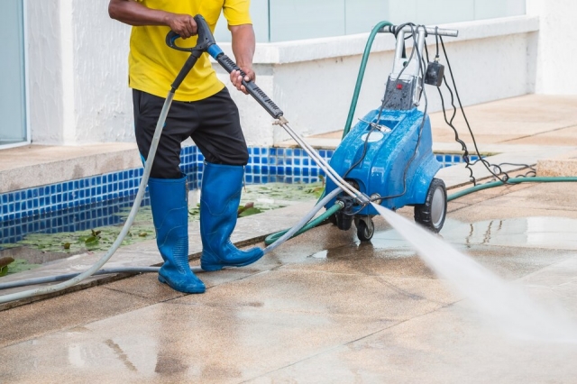Ensuring Safety First: Best Practices for Pressure Cleaning in Parramatta