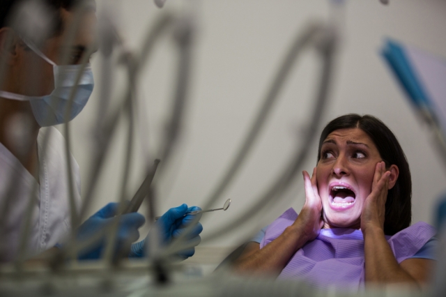 Essential Services: Tackling Dental Crises in Thousand Oaks