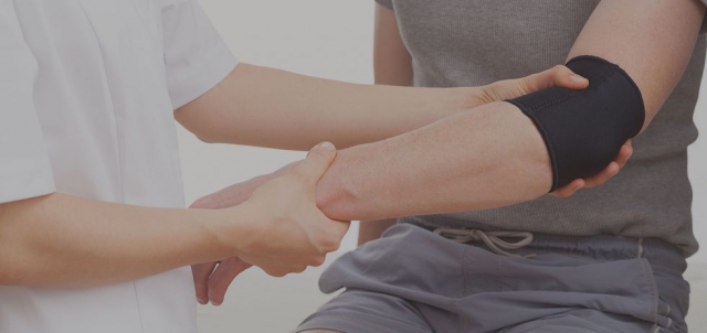 Choosing THE Right Shoulder Specialist: Tips FOR Patients