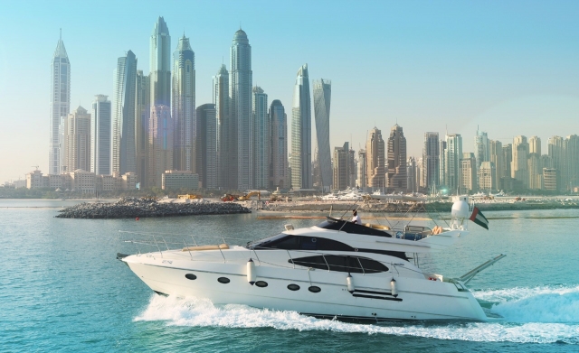 When Is the Best Time to Book a Yacht in Dubai?