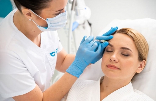 Rediscover Your Confidence: Jawline Filler Injections in Dubai