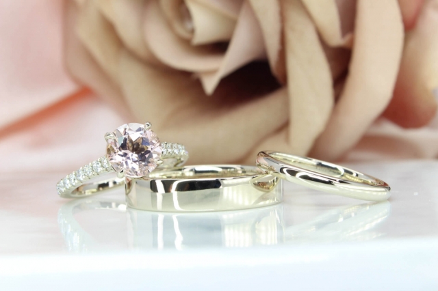 Choosing the Perfect Symbol: Unraveling the Mystique of Wedding Rings and Diamond Proposals