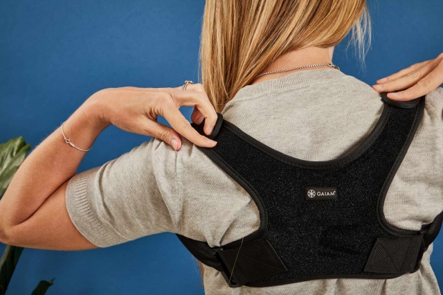 How Long Should I Wear a Posture Corrector to Ease Back Pain?