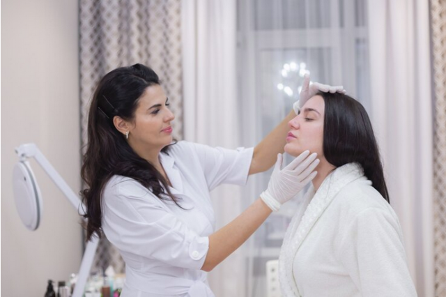 London's Fount of Youth: Dermal Filler Training Courses Unveiled