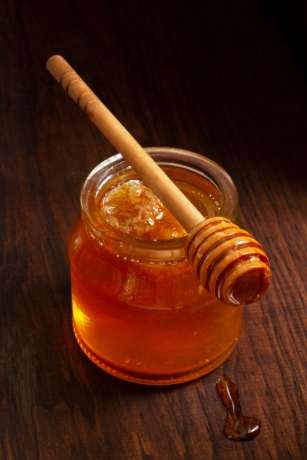 Organic Mustard, Honey, and Lemon: Your Ultimate Winter Detox Duo