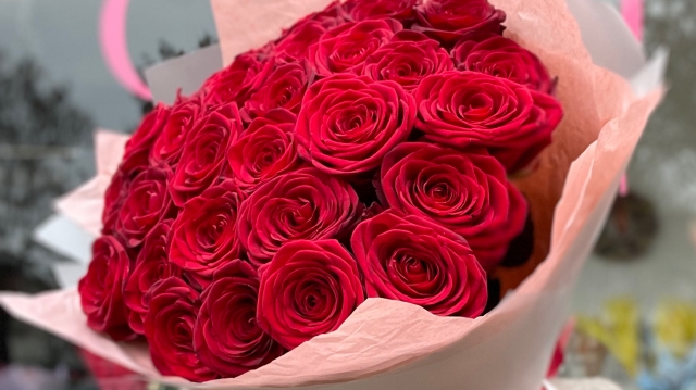 Blooms of Love: The Most Beautiful Flowers to Give as a Gift to Your Beloved