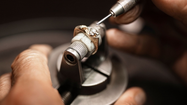 Jewelry Repair Hacks: 15 Tricks to Fix Your Accessories