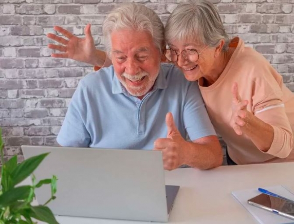 Unlocking Wisdom: 5 Reasons a Senior Real Estate Specialist is Essential