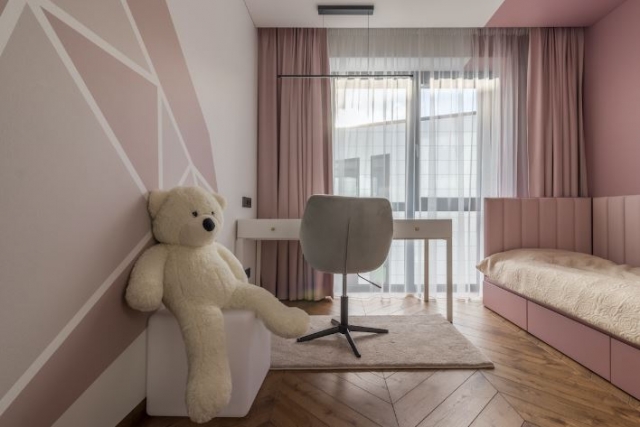 What Makes Engineered Oak Flooring Better Than Carpet?