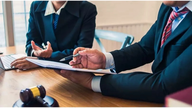 Business Litigation Lawyers: Your Ally in Commercial Legal Battles