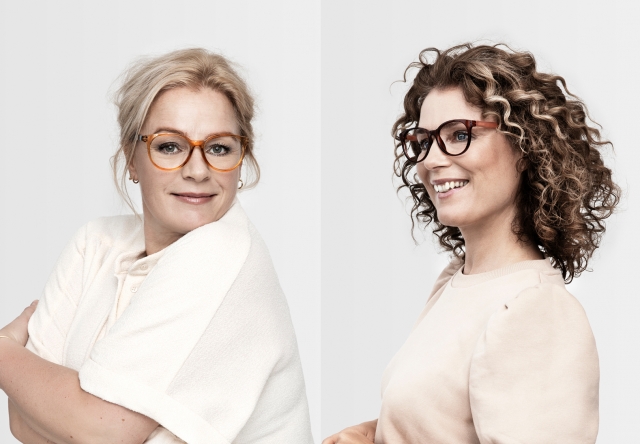 How to Personalize Your Swarovski Eyeglass Frames to Match Your Style?