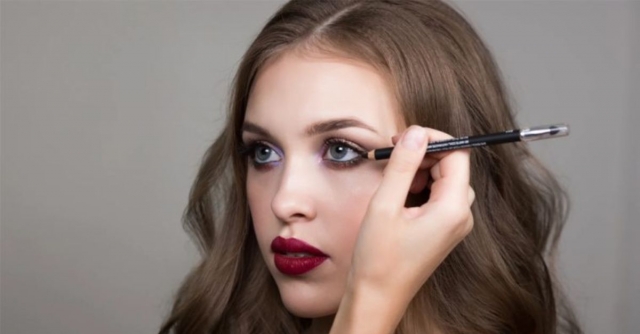 11 Tips to Save Money on High Eyeliner Price in Pakistan