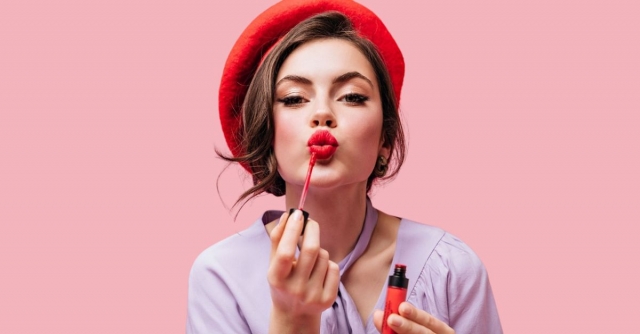 How Do You Compare Lip Gloss Price in Pakistan?